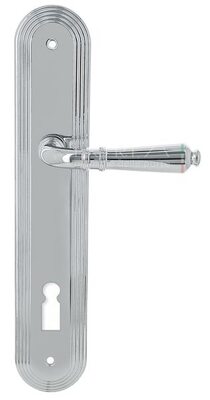 Дверная ручка Extreza PETRA (Петра) 304 на планке PL05 KEY полированный хром F04